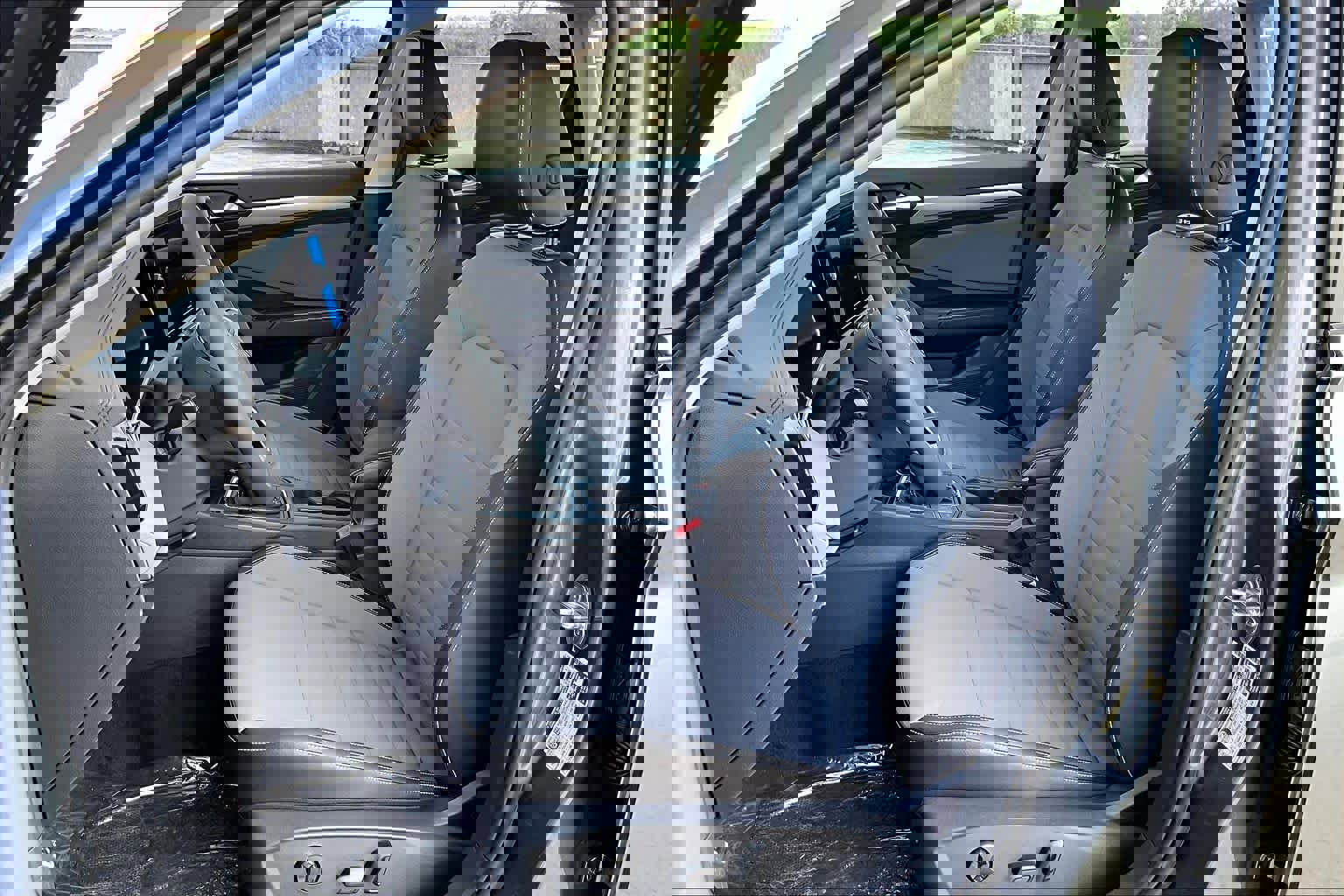 New 2026 Volkswagen Jetta SE image 9