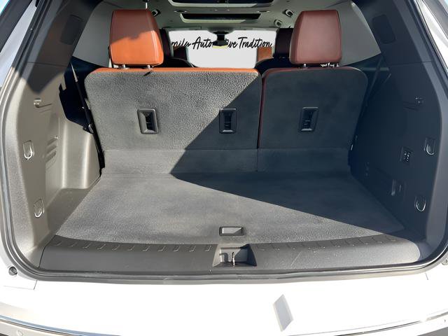 Used 2020 Chevrolet Traverse High Country AWD/4WD image 19