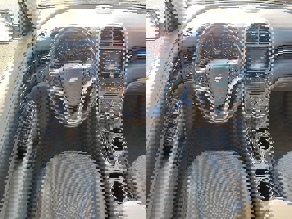 Used 2014 Chevrolet Malibu LT image 11