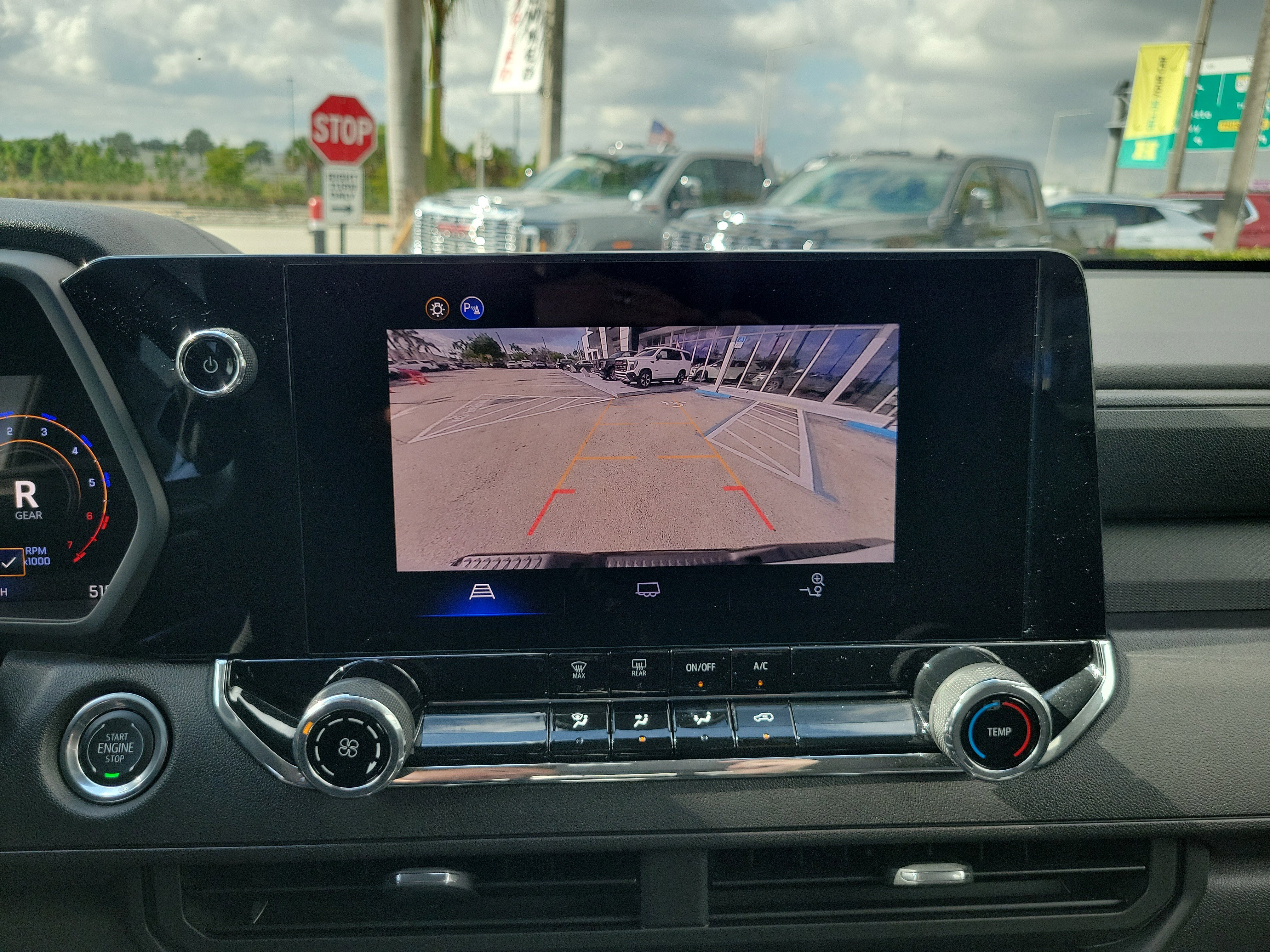 Used 2025 Chevrolet Colorado W/T w/ WT Custom Package image 11