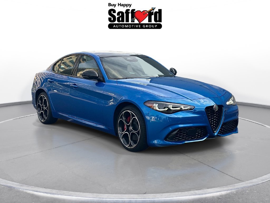 Used 2025 Alfa Romeo Giulia AWD image 10