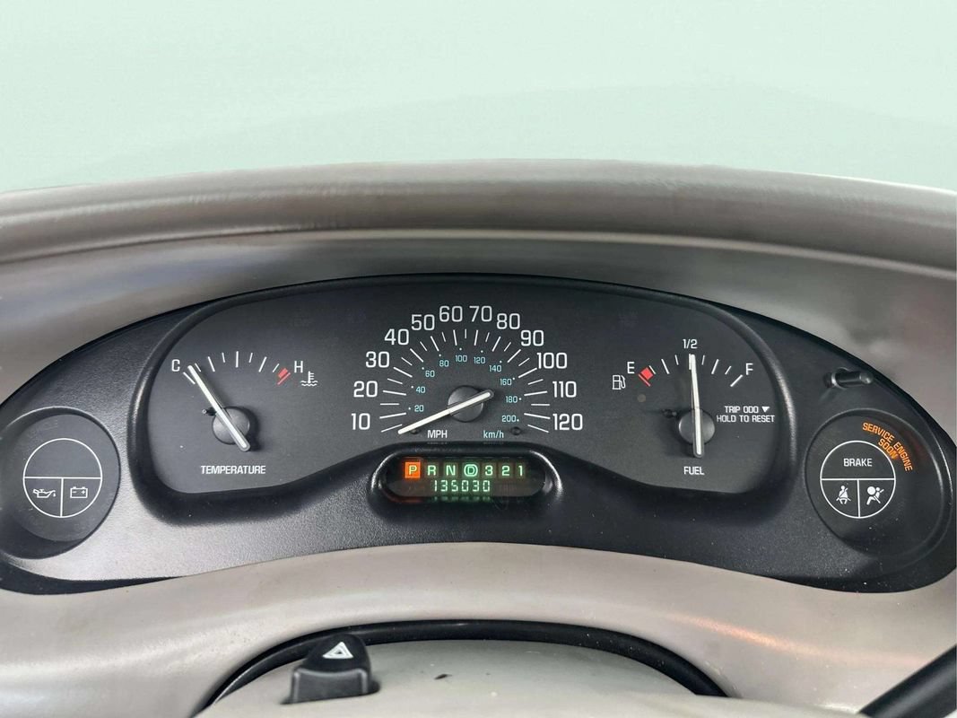 Used 2003 Buick Century Custom w/ Preferred Equipment Group 1SB FWD image 17