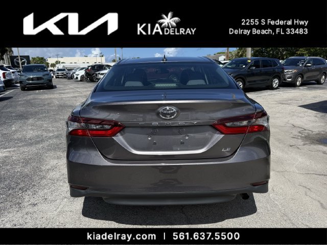 Used 2024 Toyota Camry LE FWD image 4
