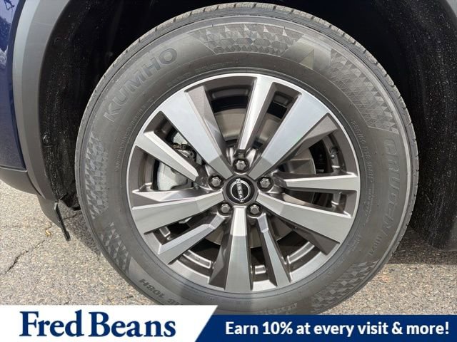 New 2026 Nissan Pathfinder SL image 6