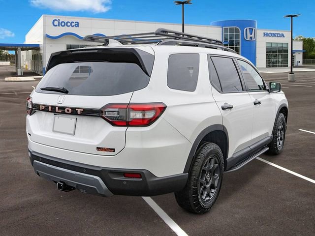 New 2026 Honda Pilot TrailSport image 5