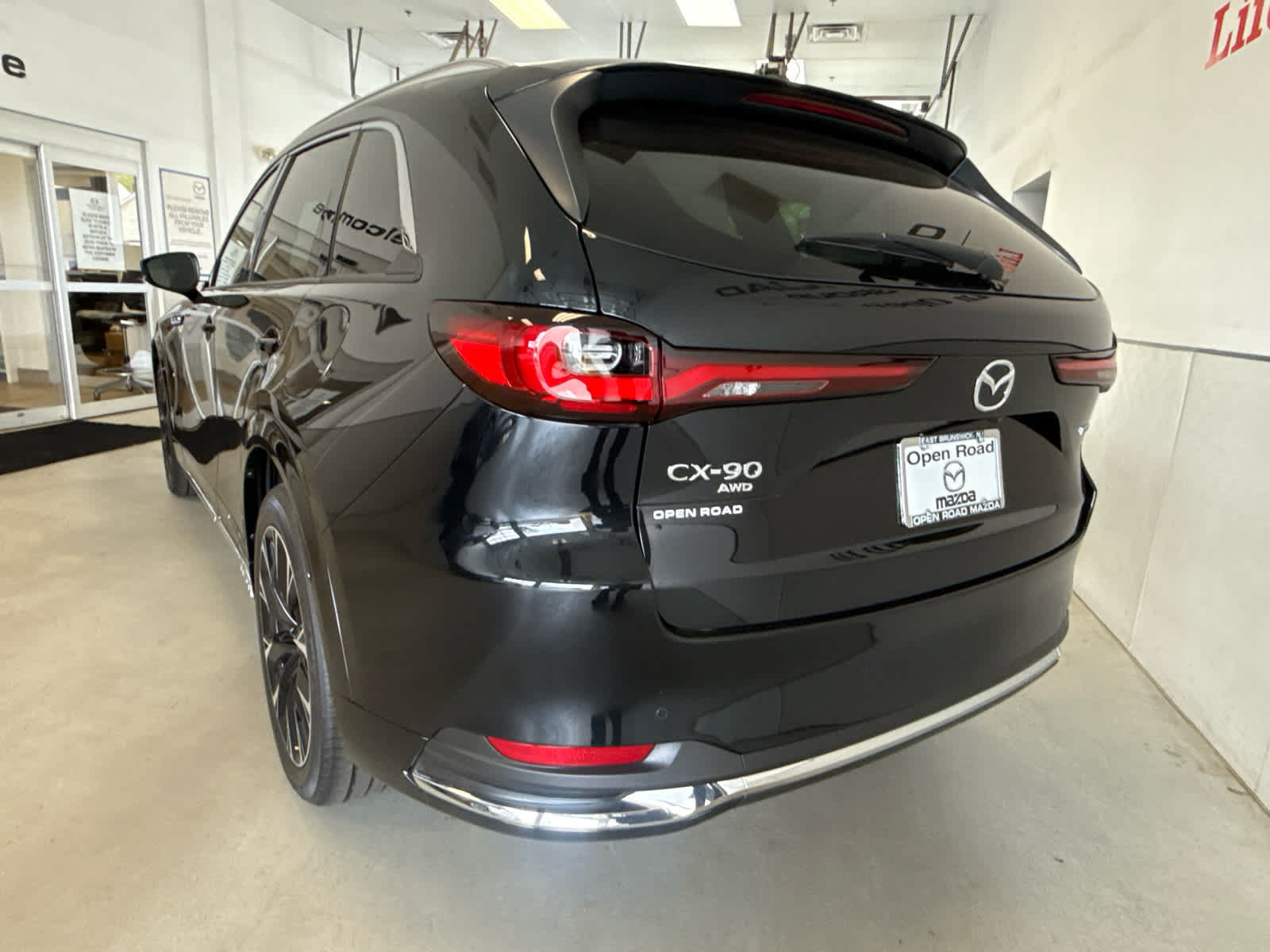 Used 2025 MAZDA CX-90 3.3 Turbo S w/ Premium Plus AWD/4WD image 5