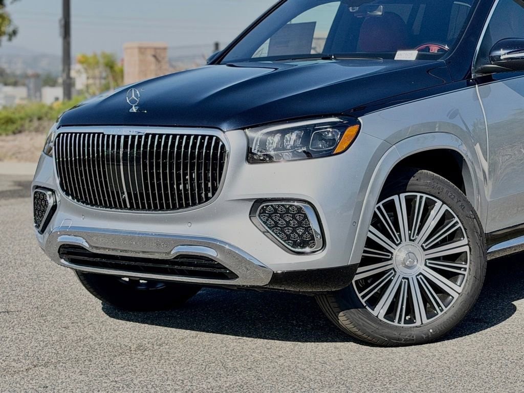 New 2026 Mercedes-Benz Maybach GLS 600 4MATIC image 3