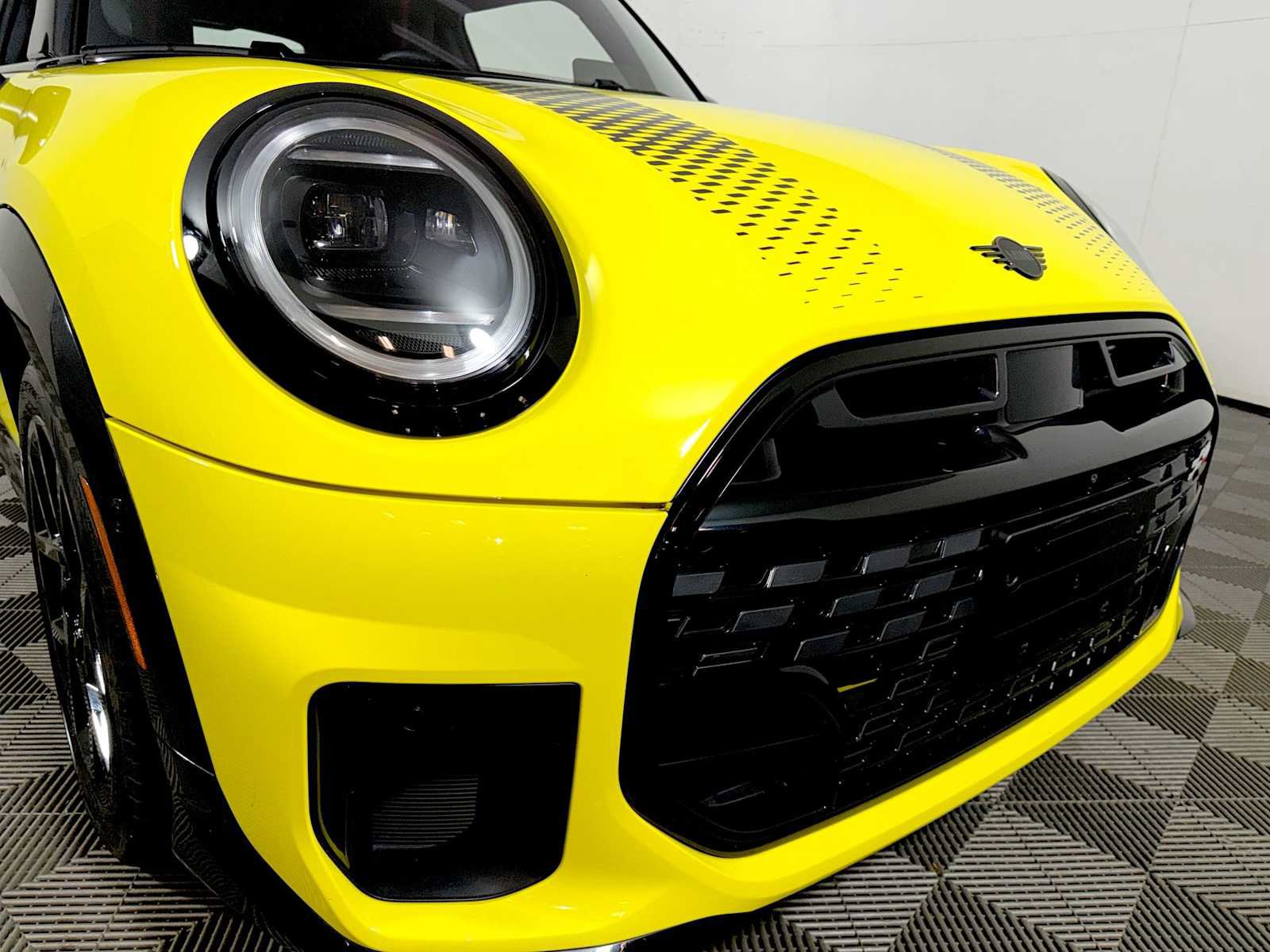 Used 2026 MINI Cooper S FWD image 25