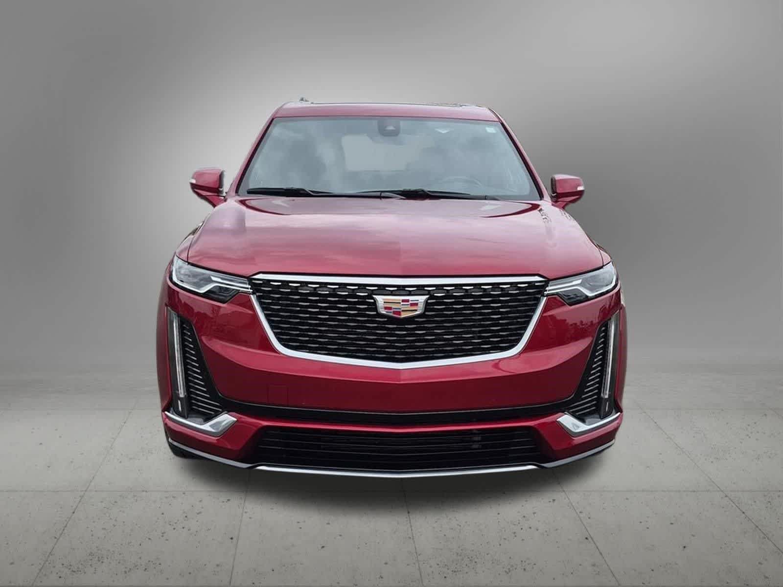 Used 2024 Cadillac XT6 Premium Luxury w/ LPO, Floor Liner Package AWD/4WD image 9