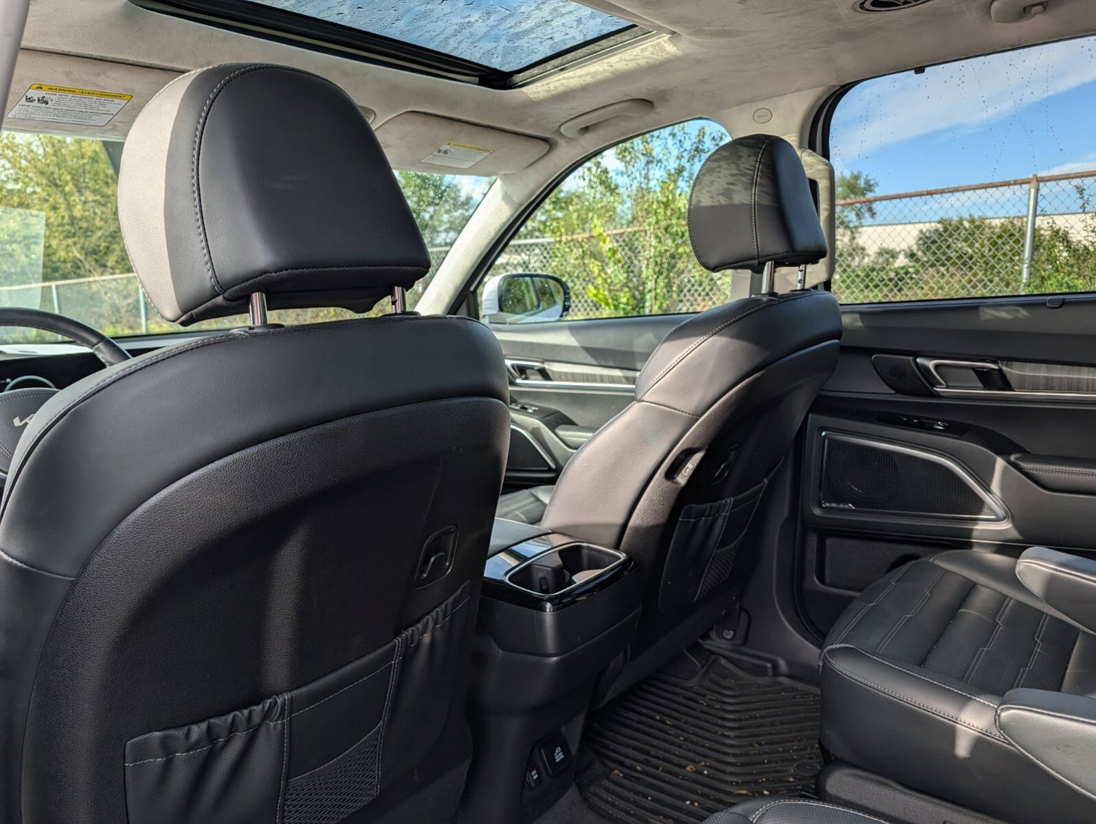 Used 2025 Kia Telluride SX Prestige AWD/4WD image 21