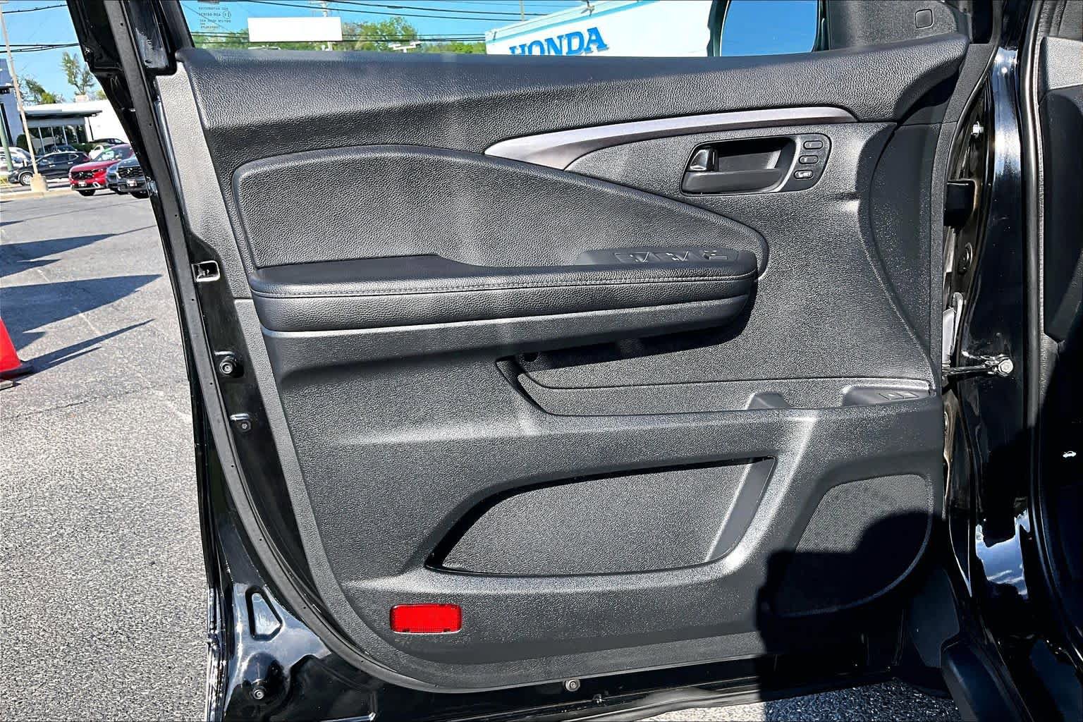 Used 2023 Honda Passport EX-L image 22