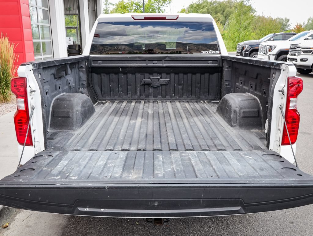 Used 2024 Chevrolet Silverado 1500 LT w/ Protection Package AWD/4WD image 5