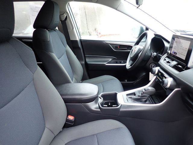 Certified 2023 Toyota RAV4 LE image 3