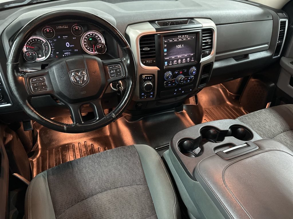Used 2015 RAM 1500 SLT AWD/4WD image 13