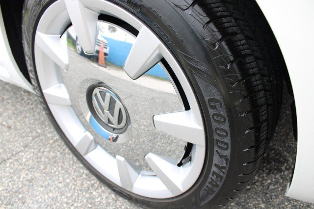 Used 2019 Volkswagen Beetle 2.0T SE w/ SE Premium Package FWD image 36