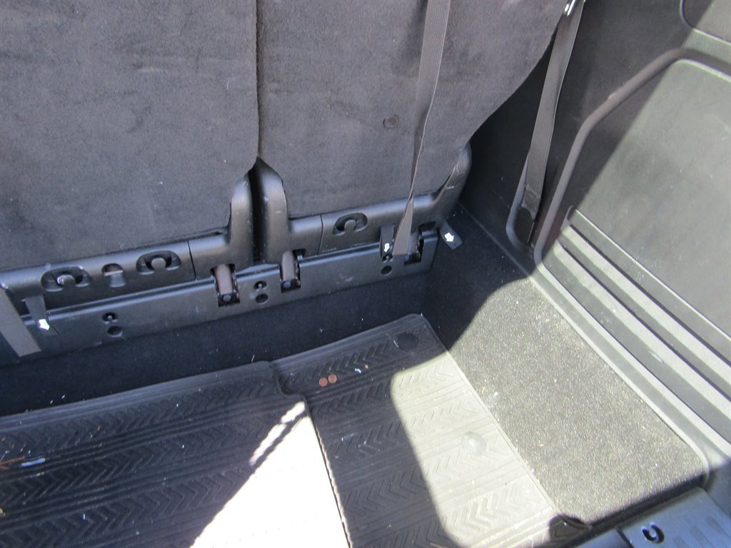 Used 2014 Dodge Grand Caravan SXT FWD image 10
