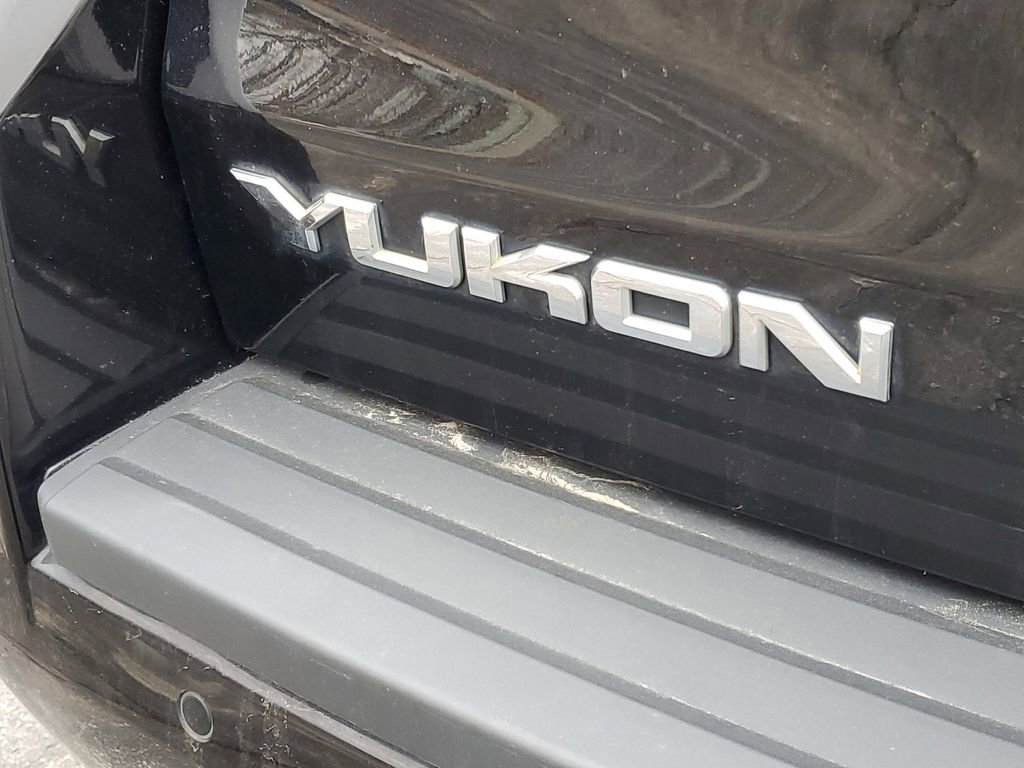 Used 2017 GMC Yukon SLT w/ Premium Edition image 38