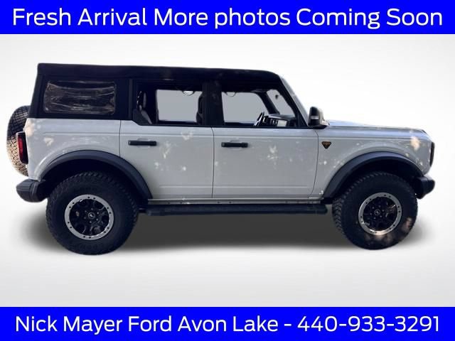 Used 2023 Ford Bronco Badlands AWD/4WD image 9