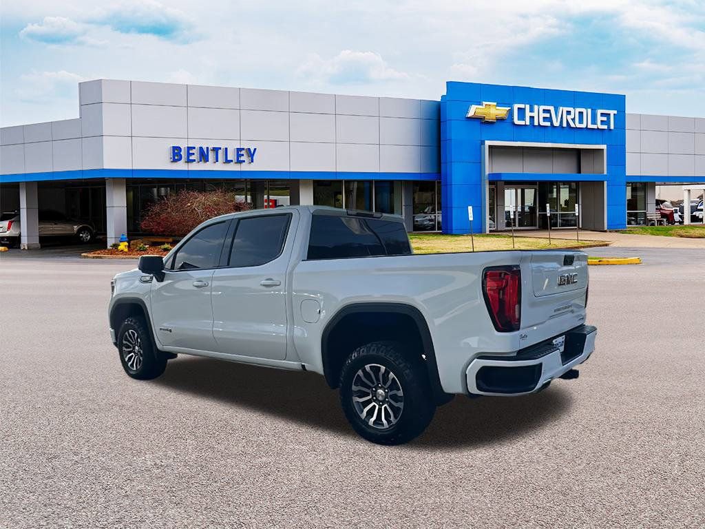 Used 2023 GMC Sierra 1500 AT4 AWD/4WD image 3