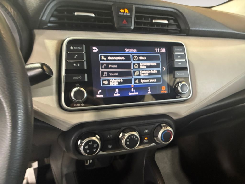 Used 2021 Nissan Versa SV image 21