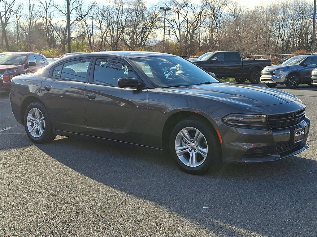 Used 2023 Dodge Charger SXT image 4