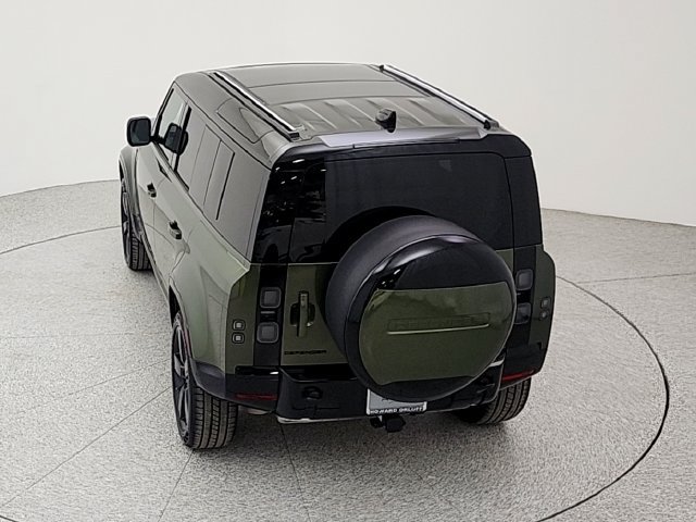 New 2026 Land Rover Defender 110 X-Dynamic SE AWD/4WD image 34
