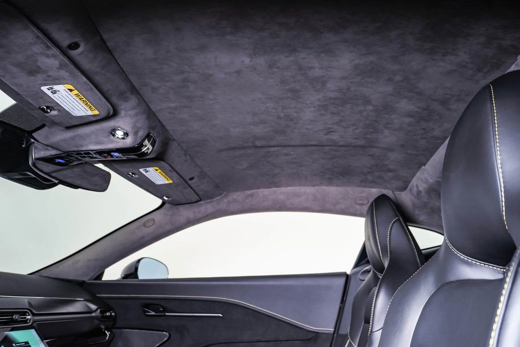 New 2026 Aston Martin V8 Vantage Coupe image 22