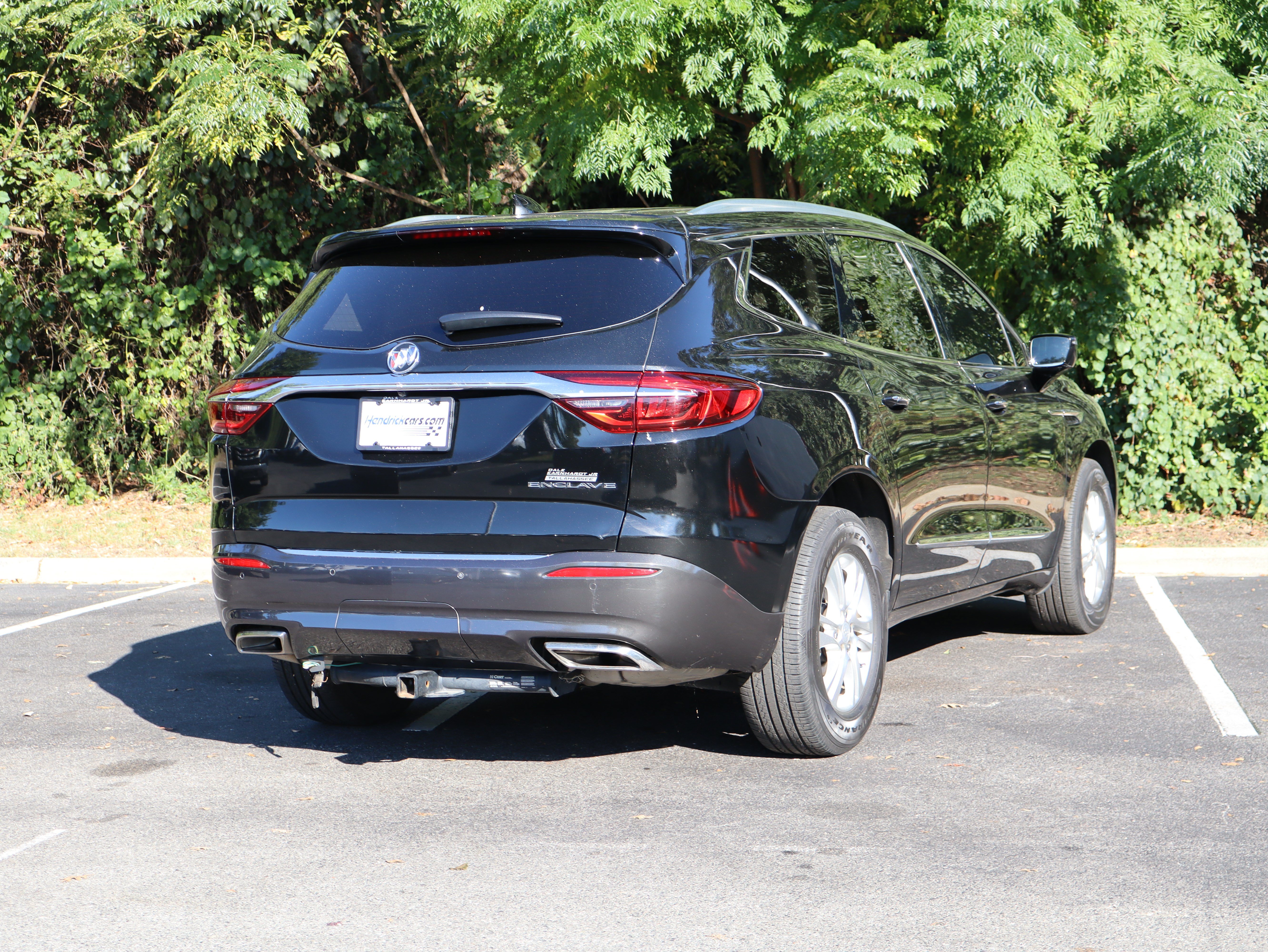 Used 2019 Buick Enclave Essence FWD image 9