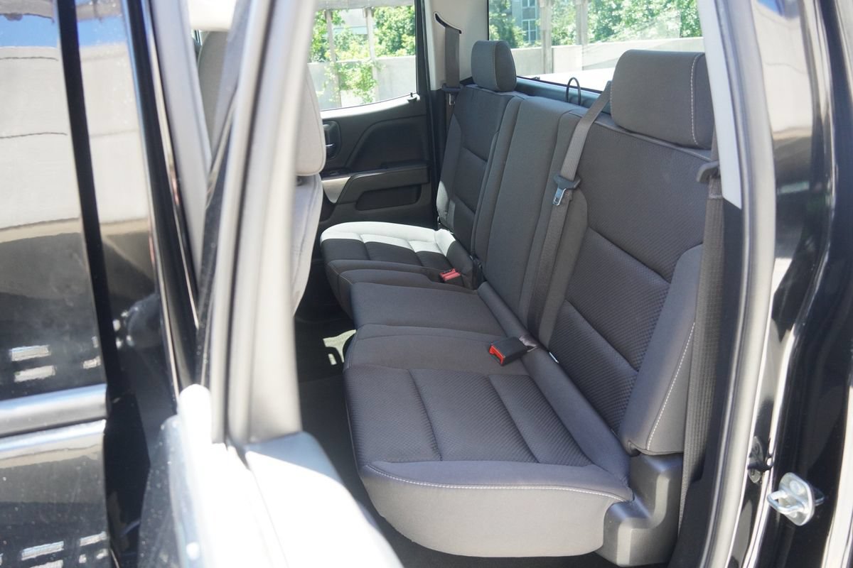 Used 2018 Chevrolet Silverado 1500 LT AWD/4WD image 13
