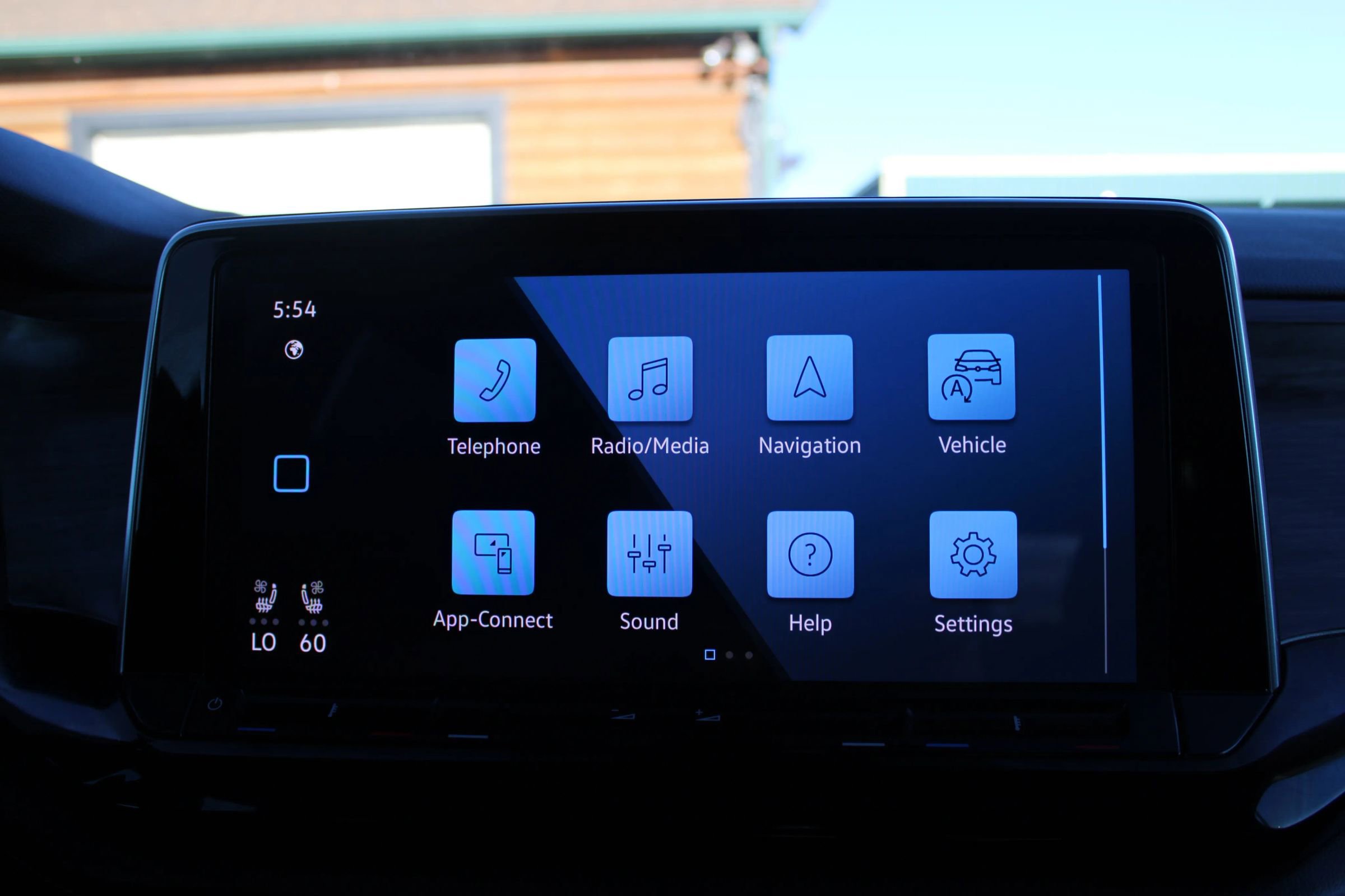 Used 2024 Volkswagen Atlas SEL image 25