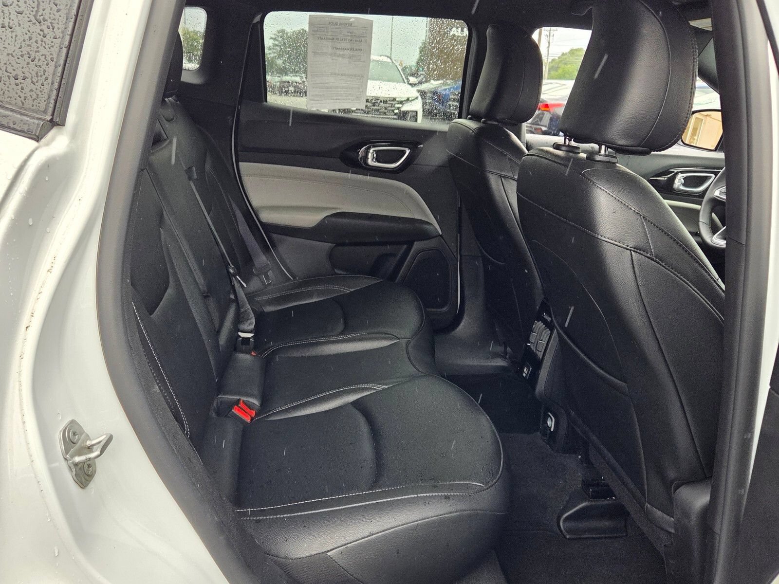 Used 2025 Jeep Compass Limited AWD/4WD image 16