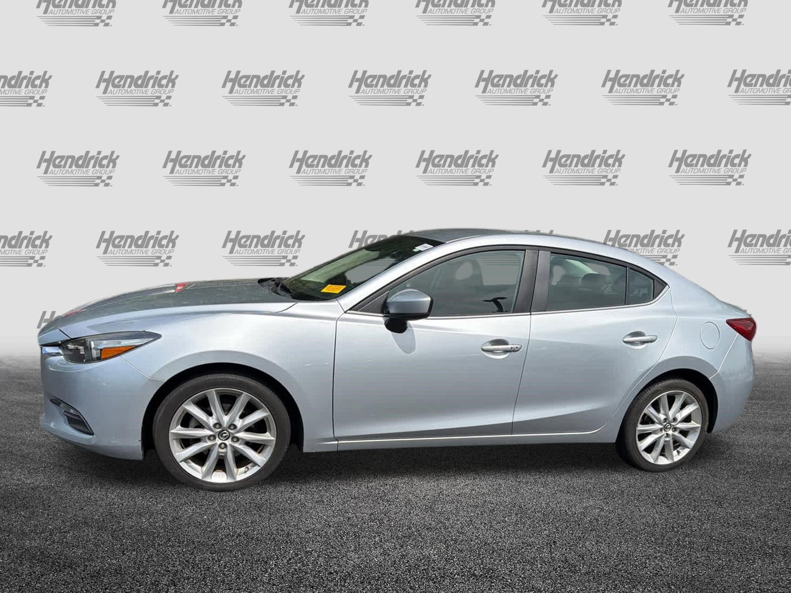 Used 2017 MAZDA MAZDA3 Touring image 8