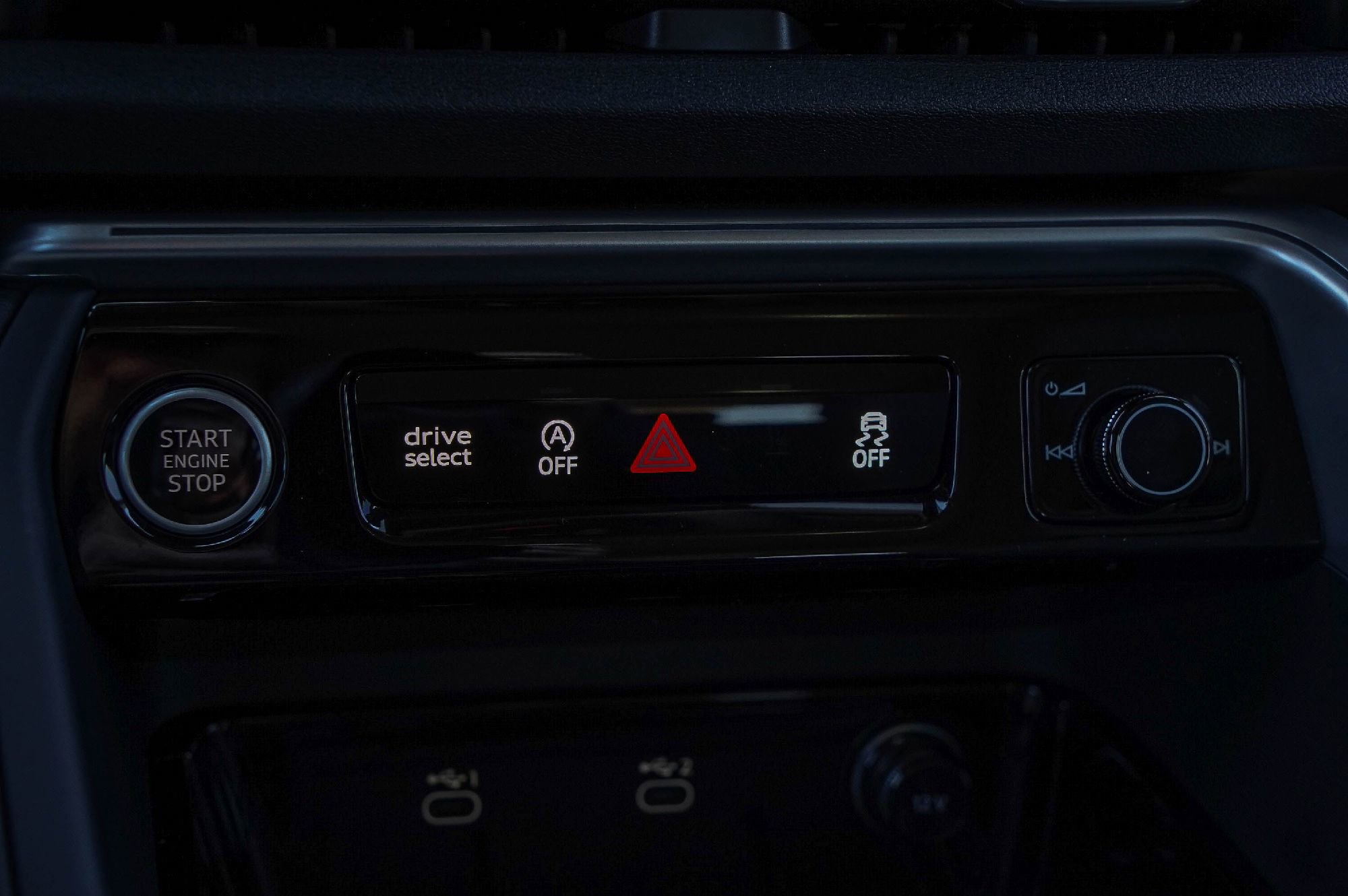 New 2025 Audi Q5 Premium image 13