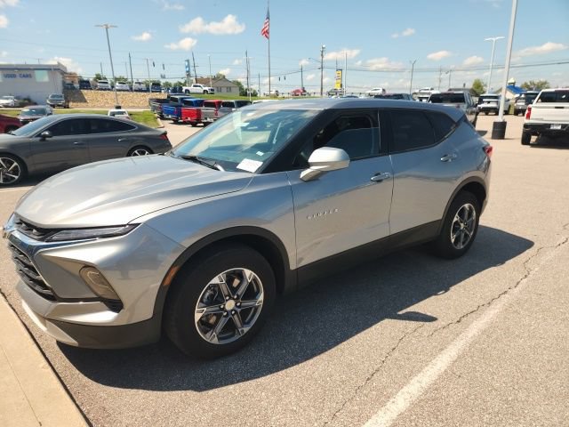 Used 2025 Chevrolet Blazer LT AWD/4WD video 1