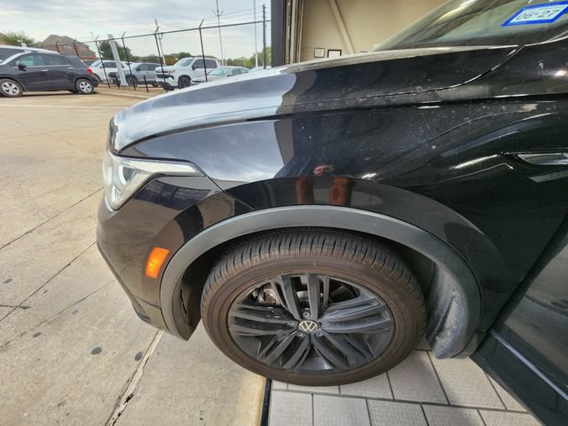 Used 2022 Volkswagen Tiguan SE R-Line FWD image 7
