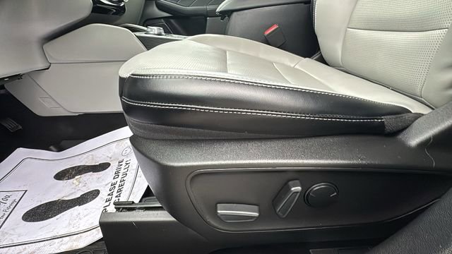 Certified 2023 Ford Escape Platinum image 8
