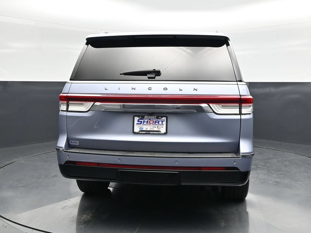 Used 2024 Lincoln Navigator Black Label AWD/4WD image 4