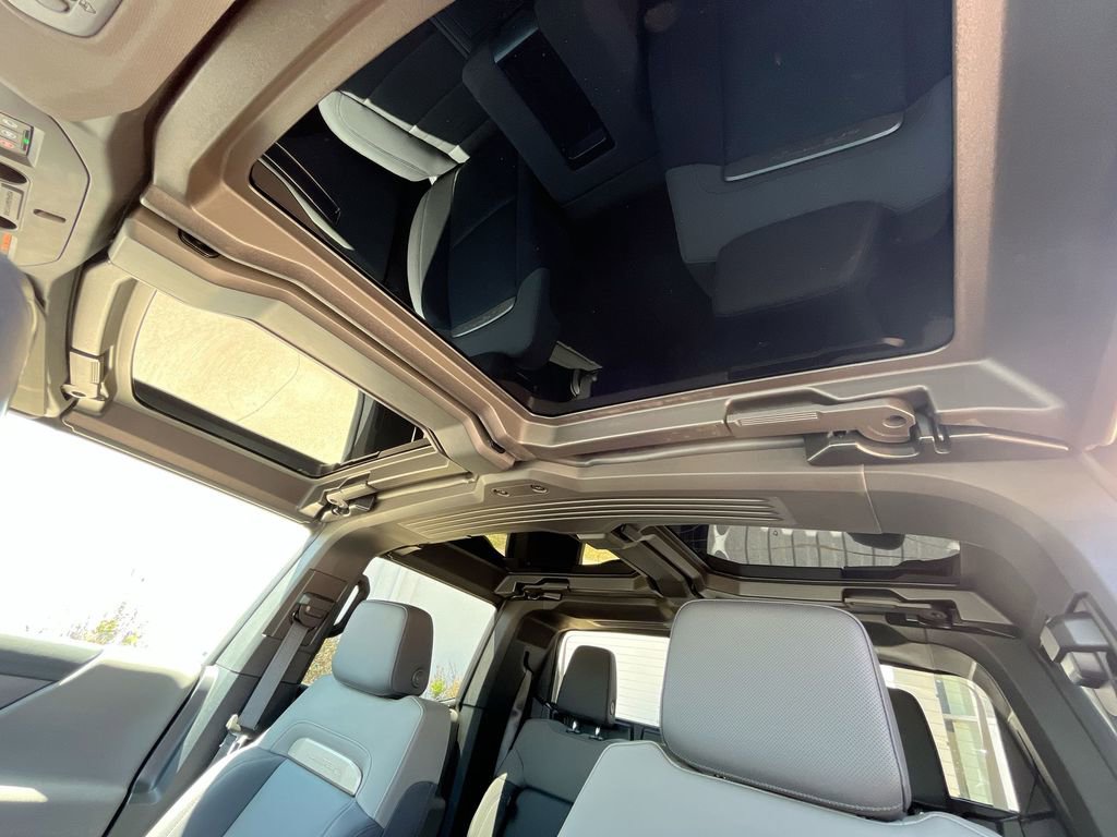 New 2025 GMC Hummer EV 2X w/ Extreme Off-Road Package AWD/4WD image 33