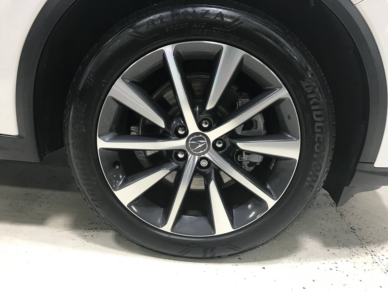 Used 2025 Acura MDX w/ Technology Package AWD/4WD image 10