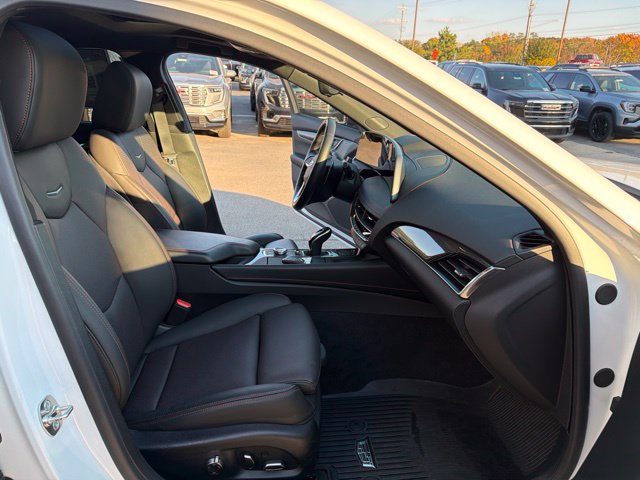 Used 2025 Cadillac CT5 Sport w/ Technology Package AWD/4WD image 30