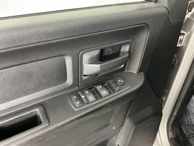 Used 2013 RAM 1500 Express AWD/4WD image 11
