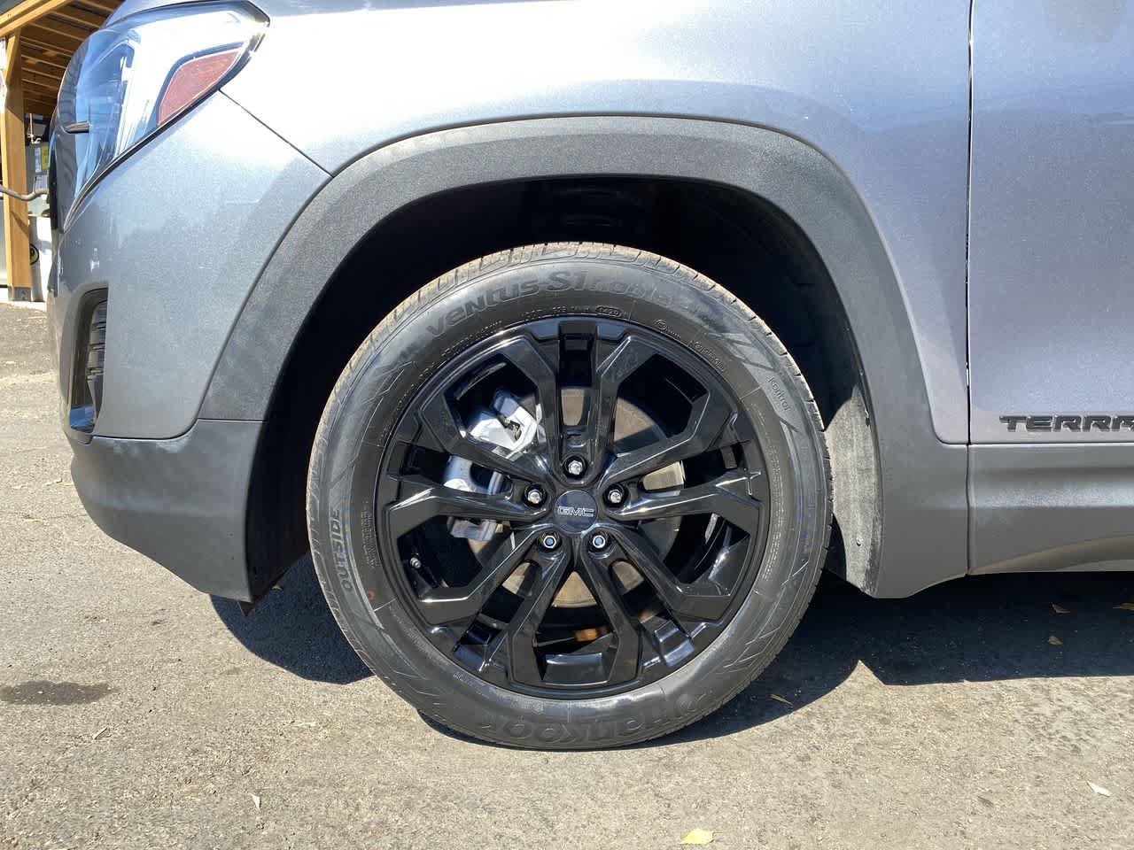Used 2020 GMC Terrain SLT w/ Preferred Package AWD/4WD image 11