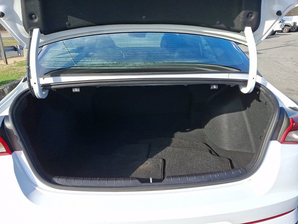 Used 2023 Kia K5 GT-Line image 32