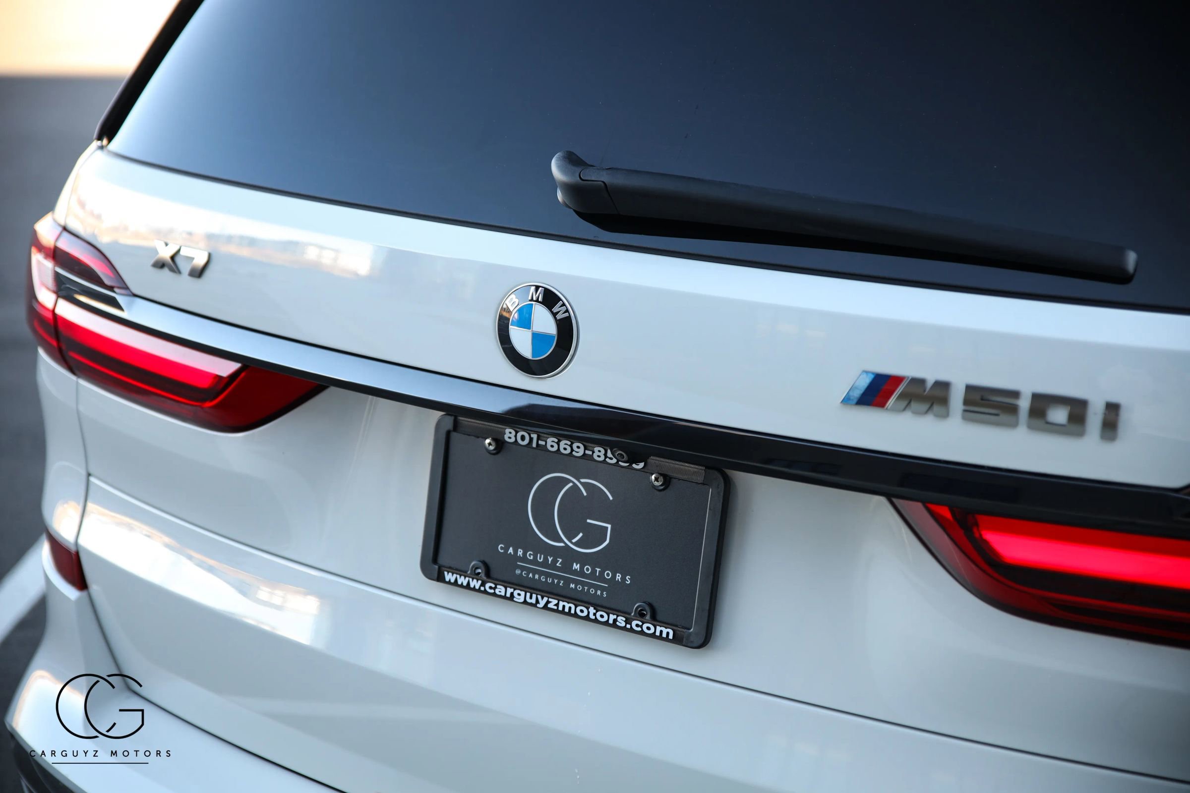 Used 2020 BMW X7 M50i w/ Dynamic Handling Package image 16