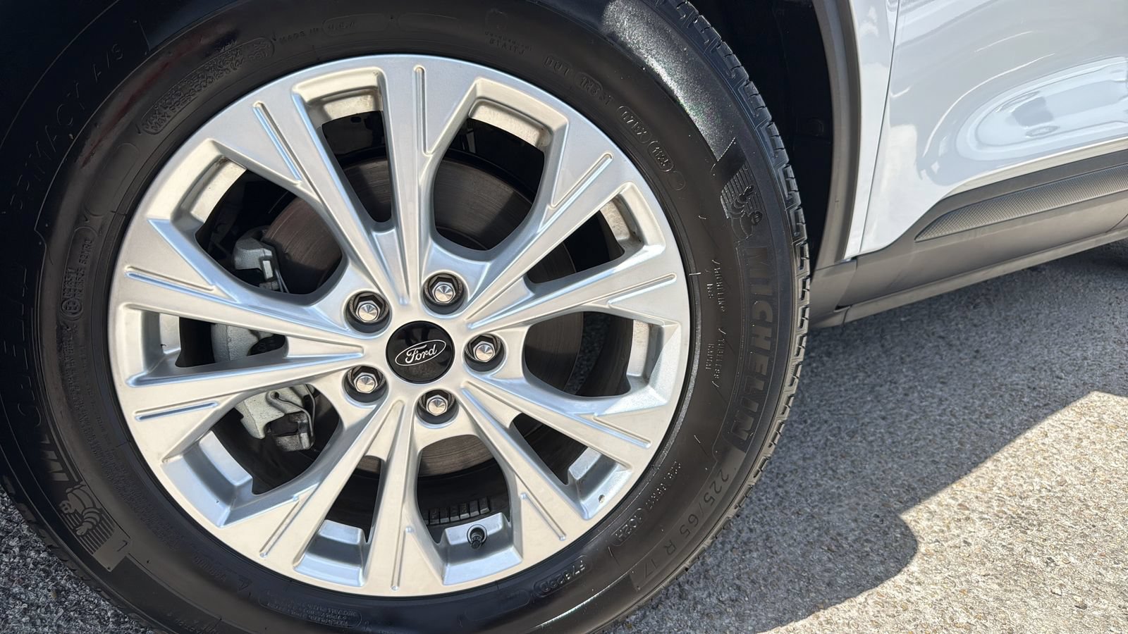 Certified 2025 Ford Escape Active FWD image 30