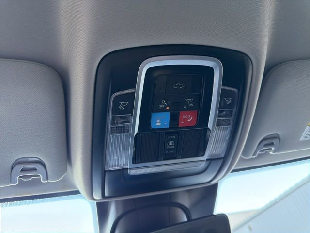 Used 2024 RAM 2500 Laramie w/ Safety Group image 30