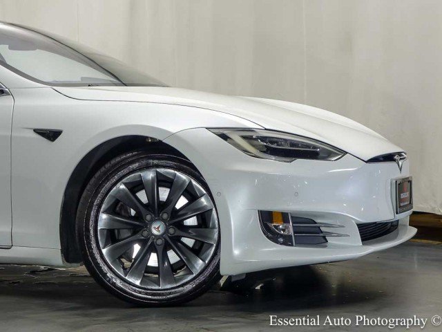 Used 2017 Tesla Model S 100D AWD/4WD image 2