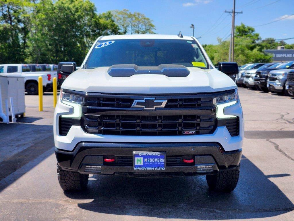 Used 2023 Chevrolet Silverado 1500 LT Trail Boss w/ Convenience Package II AWD/4WD image 8