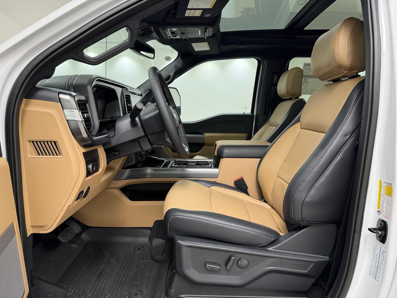New 2026 Ford F250 Lariat w/ Tremor Off-Road Package AWD/4WD image 20