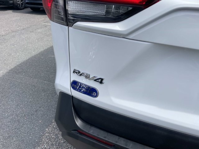 Used 2024 Toyota RAV4 XLE FWD image 7